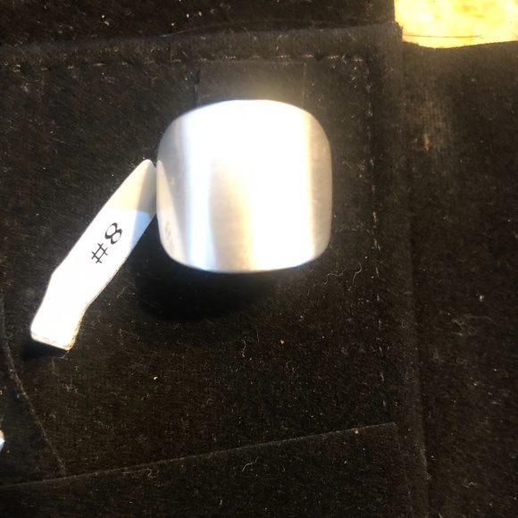 Silver colour heavy metal ring - Picture 3 of 4